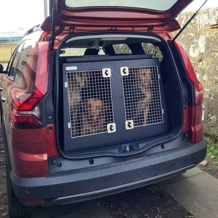 Dacia Jogger | 2022 - present | Dog Travel Crate DT Box DT BOXES