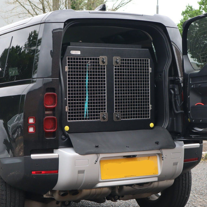 Land Rover Defender - 2020 - Dog Car Travel Crate DT Box DT BOXES
