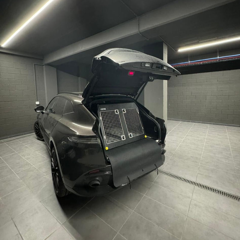 Aston Martin DBX | 2020 - Present | Dog Travel Crate - DT BOXES