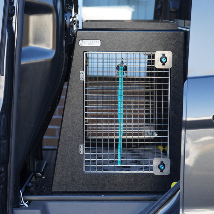 DT Box | Van Side Door Travel Crate | The DT 570