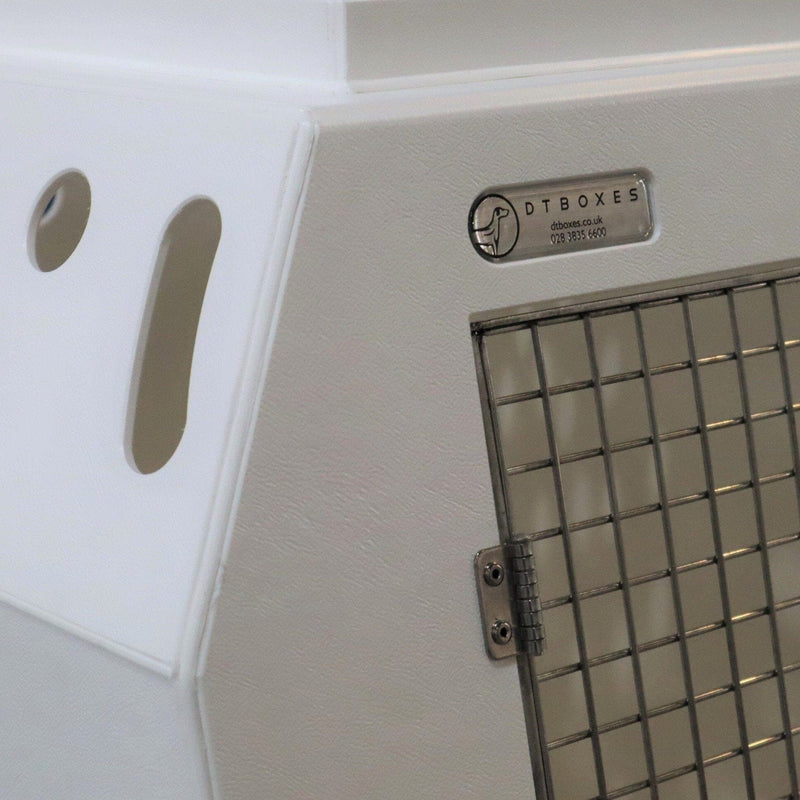 BMW X1 | 2022 - Present | Dog Travel Crate | The DT 1 DT Box DT BOXES 980mm White No