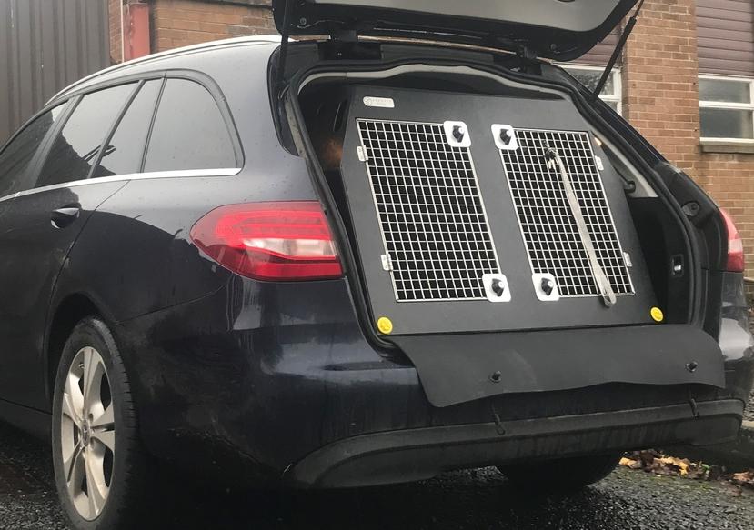 DT Box Dog Car Crate For Audi Q8 - DT 4 DT Box DT BOXES 