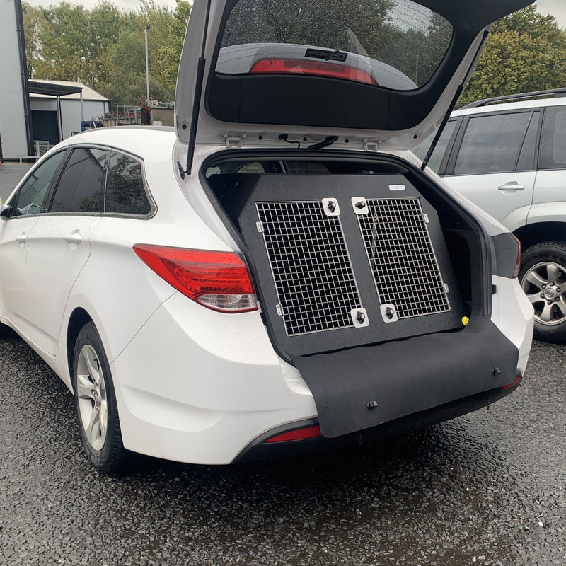 Hyundai I40 (2011 - 2019) DT Box Dog Car Travel Crate - The DT 2 DT Box DT BOXES 980 Black 