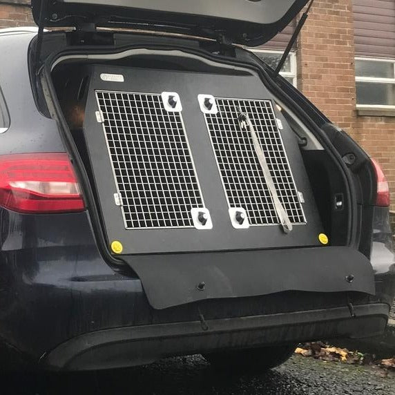 Mitsubishi Outlander PHEV (2016 - Onwards) DT Box Dog Car Travel Crate- The DT 4 DT Box DT BOXES 