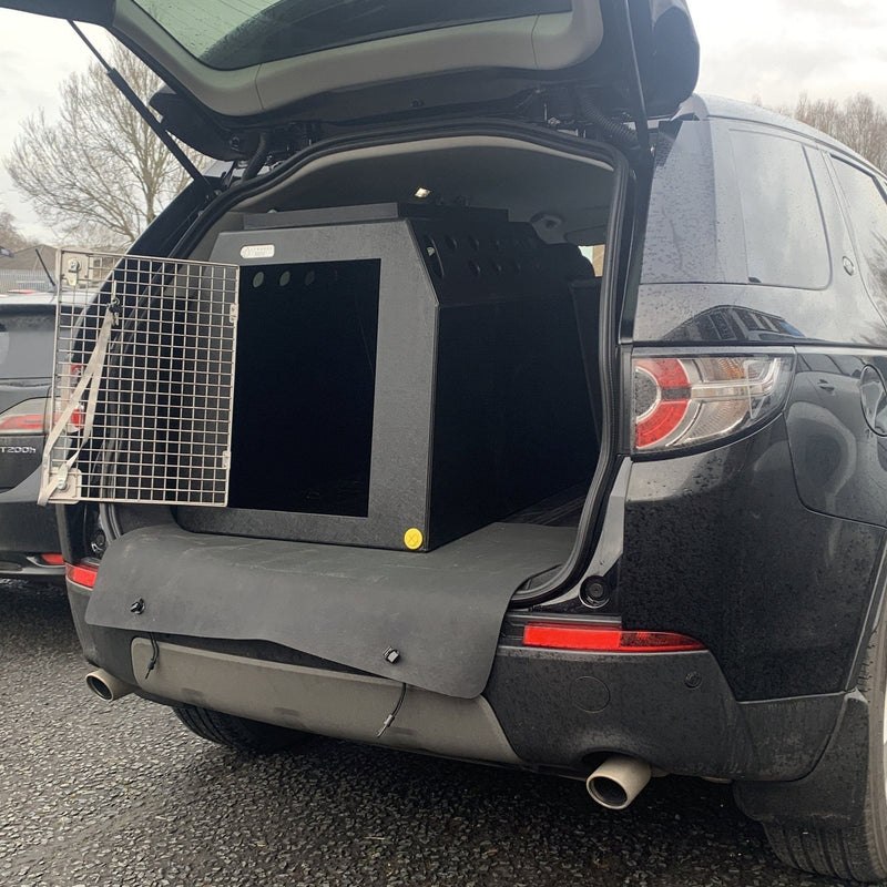 Seat Tarraco (2018 – Present) Dog Car Travel Crate- The DT 3 DT Box DT BOXES 660mm Black 