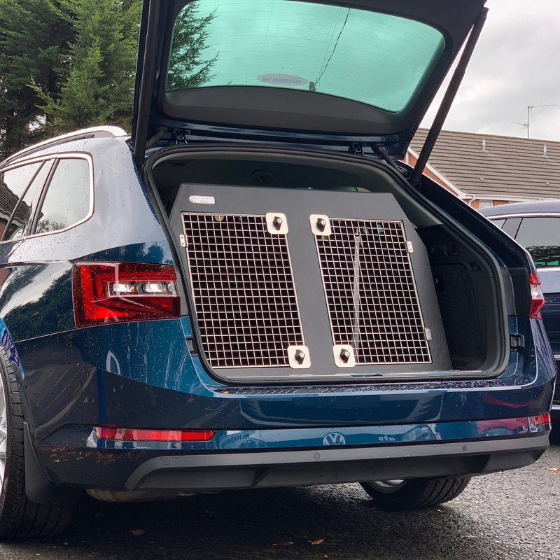 Skoda Superb Estate 2016 Dog Car Travel Crate For Dropped Floor Boot