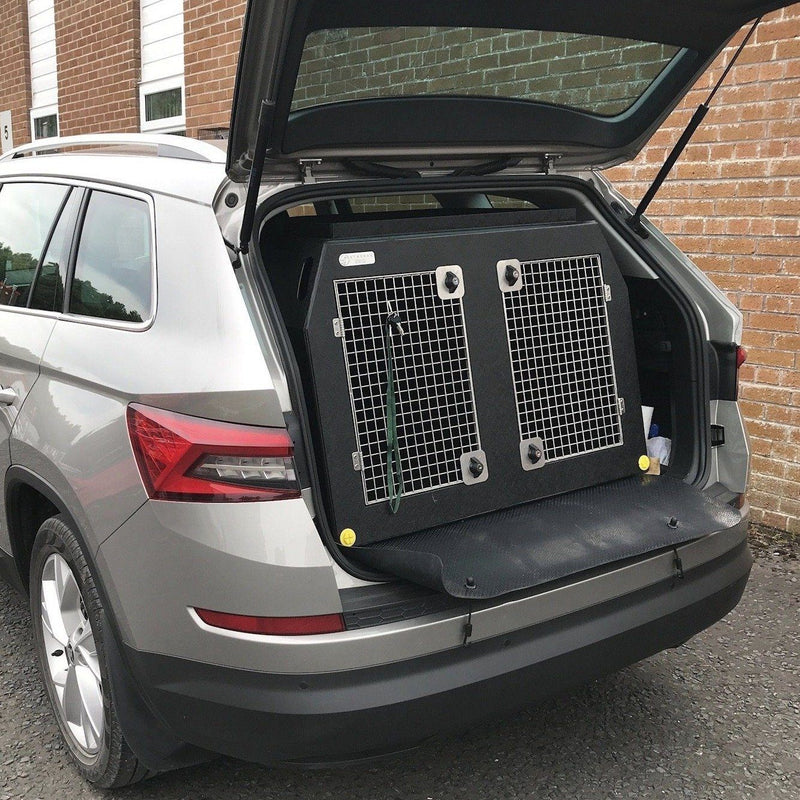 Vauxhall Zafira Tourer - DT Box Dog Car Travel Crate- The DT 3 - 2013 > DT Box DT BOXES 